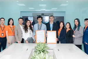 Lễ trao chứng nhận ISO/IEC 42001:2023 cho FPT vừa diễn ra tại Hà Nội