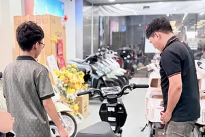 Với chi phí tiết kiệm và khả năng vận hành bền bỉ, các dòng xe máy điện Yadea ngày càng được nhiều khách hàng lựa chọn