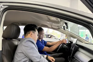 Nhiều khách hàng đánh giá cao không gian nội thất rộng rãi và tiện nghi trên Atto 2