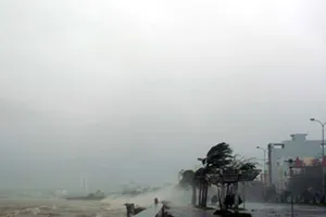 Để ứng phó bão số 4: hoãn, hủy các hoạt động văn hóa, thể thao tụ tập đông người