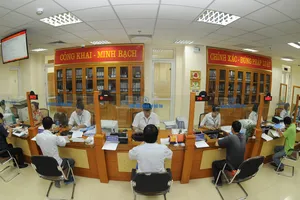 Gần 1000 ảnh dự thi "Người Hà Nội ứng xử văn minh, thanh lịch 2017"