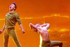 Bộ VH-TT-DL tặng bằng khen cho nghệ sĩ xiếc Quốc Cơ và Quốc Nghiệp