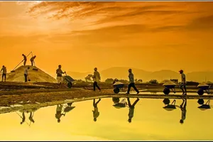 Những khung hình đậm sắc màu trong “Vẻ đẹp Việt Nam”