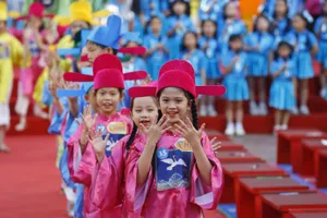 50 trạng nguyên nhí cùng đua tài tại Văn Miếu - Quốc Tử Giám