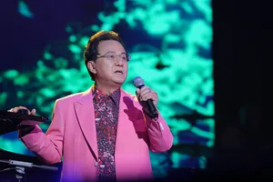 Nhà thơ Hồng Thanh Quang: Mong mọi người sẽ bao dung và yêu cuộc đời nhiều hơn nữa!