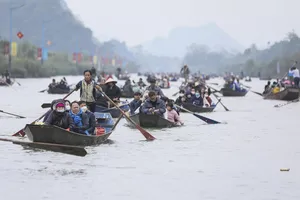 Chùa Hương khai hội năm 2023