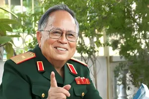 Thiếu tướng - nhà văn Hồ Phương