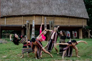 Tuần lễ Múa Việt Nam 2024- Dòng sông ánh sáng