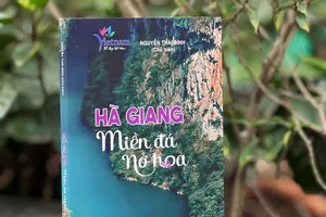 Khám phá Hà Giang - miền đá nở hoa qua từng trang sách
