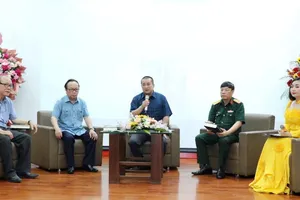 Tọa đàm ra mắt sách Con đường tương lai