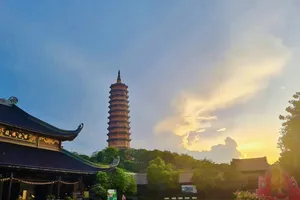 Chùa Bái Đính (Ninh Bình), nơi xá lợi Đức Phật được tôn trí tiếp theo sau chùa Tam Chúc