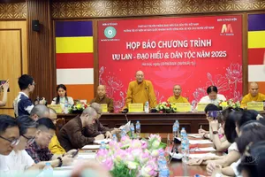 Quang cảnh họp báo