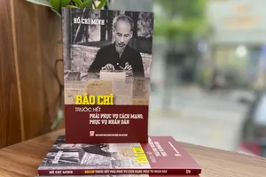 Báo chí trước hết phải phục vụ cách mạng, phục vụ nhân dân