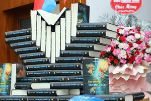 Khởi động phần 2 dự án sách "Con đường tương lai"