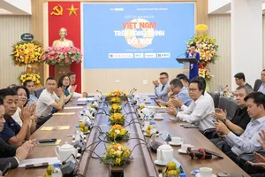 Phát động cuộc thi ảnh báo chí “Việt Nam trên hành trình đổi mới”