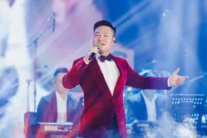 “Giọng ca đất mỏ” Hoàng Tùng say đắm khi hát nhạc tình yêu