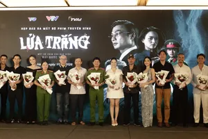 Phim Lửa trắng ra mắt tại Hà Nội. Ảnh DƯƠNG HOÀNG