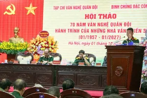 Hội thảo 70 năm Văn nghệ quân đội - Hành trình của những nhà văn - chiến sĩ”. Ảnh: NGUYỄN OANH