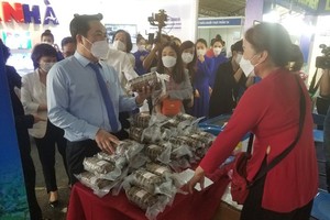 2021年本市與各省、市供求對接會議於今(2)日在本市舉行，來自全國45個省市代表參加。 