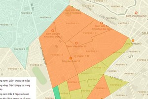 本市疫情風險2級     第十郡升至3級