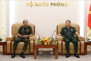  越-柬加强国防合作关系