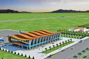 藩切航空港具两用功能，既有民用飞行，也可服务军事飞行活动。