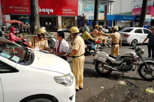 Tổng kiểm soát phương tiện ở TPHCM: Tránh “đầu voi đuôi chuột“