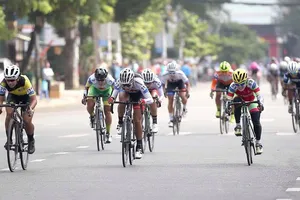 Pha nước rút cuối cùng tại đích đến. 