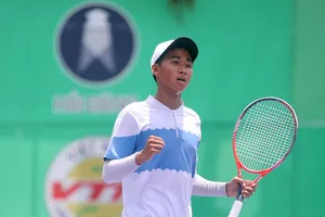 Tay vợt Minh Đức.