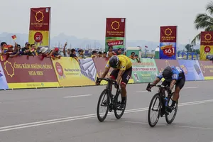 Cú rướn xe mang đến chiến thắng cho Jordan Parra. 