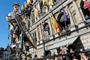 Peter Sagan là một trong những tay đua nổi tiếng nhất thế giới