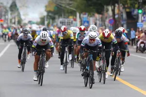 Pha nước rút tại đích đến