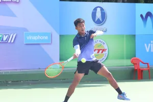 Minh Đức đã tìm được 1 điểm thưởng ATP đầu tiên trong năm nay