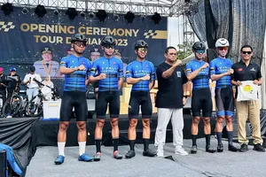 Đội Le Fruit Đồng Nai ra mắt trước giờ đấu