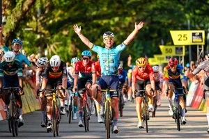 Mark Cavendish giành chiến thắng Tour de France Prudential Singapore Criterium 2024
