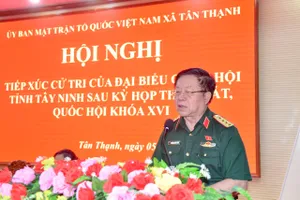 Đại tướng Nguyễn Trọng Nghĩa phát biểu tại buổi tiếp xúc cử tri tại tỉnh Tây Ninh