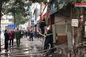 Hà Nội: Cháy cửa hàng phở lúc sáng sớm
