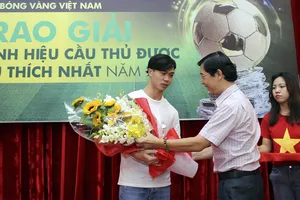 Tiền đạo Công Phượng: Ấm lòng với tình yêu của người hâm mộ cả nước