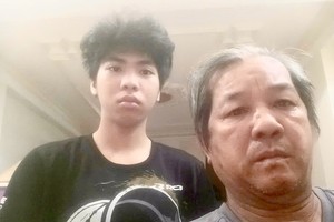 李清心和儿子。