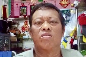 阮友平正在贫病交加。