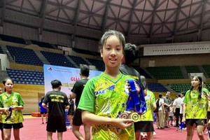 华人小将汤千怡获夺全国乒乓球锦标赛冠军