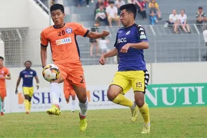 Đà Nẵng bất ngờ "phơi áo" trước Hà Nội đến 4 bàn trên sân nhà. Ảnh: A.T