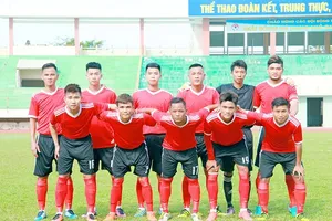 Đội Tiền Giang đã có được bạn đồng hành ở mùa bóng năm nay. Ảnh: DƯƠNG THU