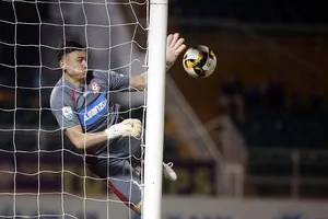 Thủ môn Đặng Văn Lâm tỏa sáng trong các vòng đấu vừa qua. Ảnh: NGUYỄN NHÂN