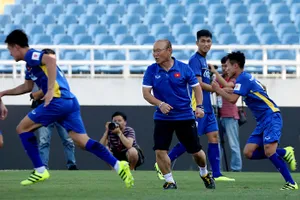 Thầy trò ông Park đã sẵn sàng cho giải U23 quốc tế. Ảnh: MINH HOÀNG