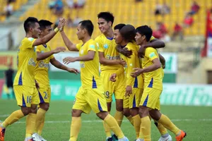 Khánh Hòa giữ vững vị trí nhì bảng