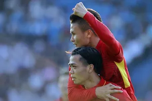 Quang Hải và Công Phượng được đánh giá cao. Ảnh: ANH KHOA