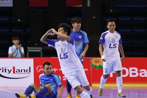 Niềm vui của Thái Sơn Bắc sau chiến thắng trước Sannatech Khánh Hòa