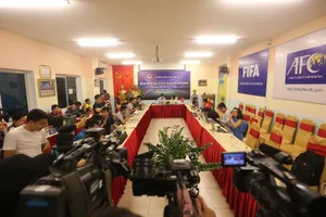 VFF gặp gỡ giới truyền thông sau Hội nghị chiều 7-12. Ảnh: MINH HOÀNG