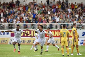 HA.GL chưa có sự cân bằng về lực lượng từ đầu mùa. Ảnh: ANH TIẾN